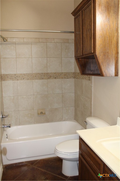 Building Photo - 621 Paseo del Plata Dr