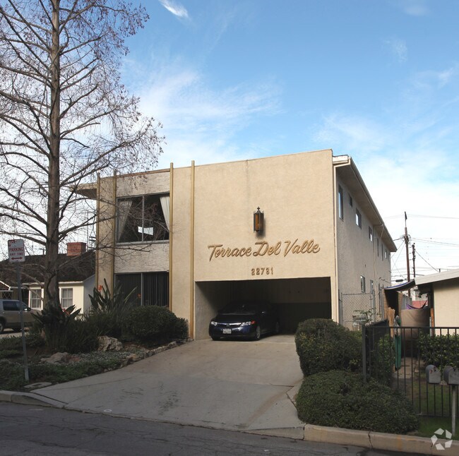 Building Photo - Terrace Del Valle
