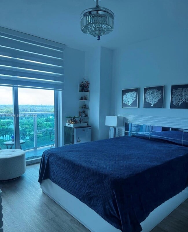 Building Photo - 2641 N Flamingo Rd