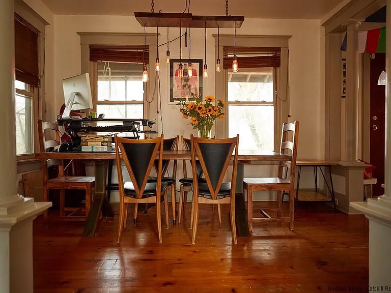 Building Photo - 38 Old Rte 299