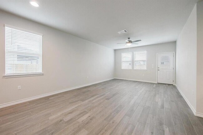 Building Photo - 1606 Jacey Way