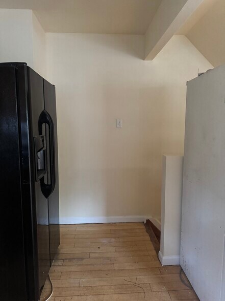 Building Photo - 16908 110th Ave