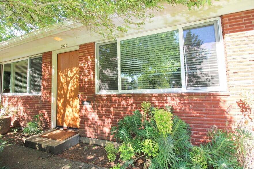 Building Photo - 6024-6024 NE Milton St