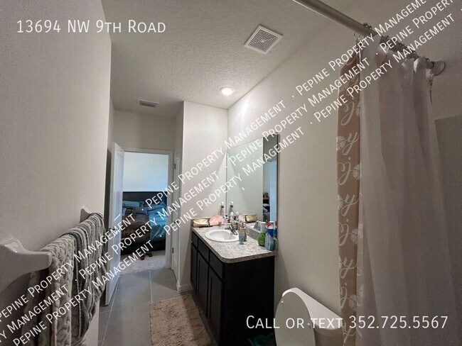 Building Photo - 13694 NW 9th Rd