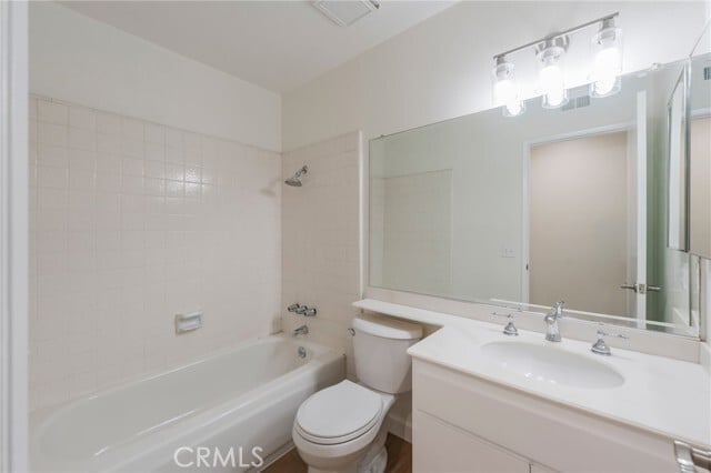 Building Photo - 112 N Avenida Palmera