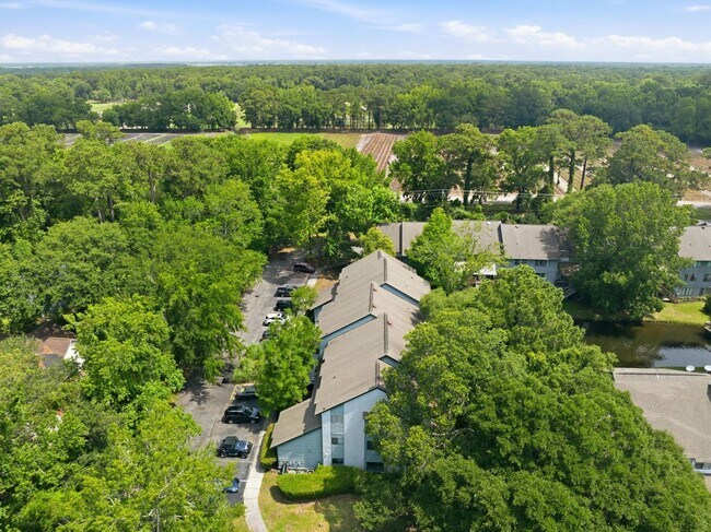 Building Photo - 1161 Shadow Lake Cir