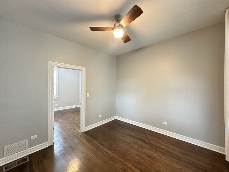 Building Photo - 1622 N Campbell Ave