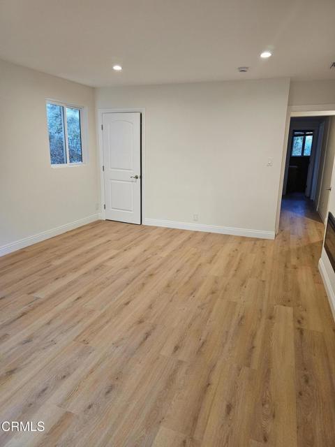 Building Photo - 9682 Hillhaven Ave