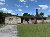 Building Photo - 2101 Oakhurst Ave