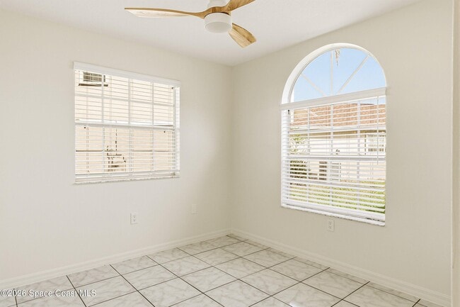 Building Photo - 972 S Fork Cir