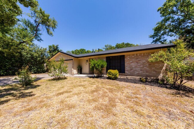 Building Photo - 7107 Barnsdale Way  Austin TX 78745