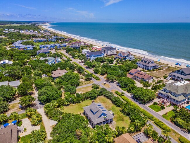 Building Photo - 256 Pioneer Loop