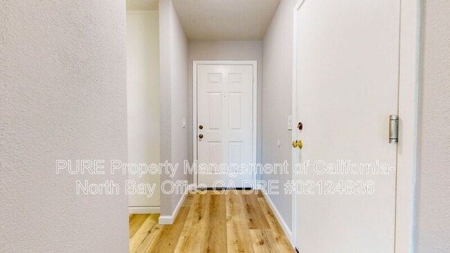 Building Photo - 1107 Navarro St
