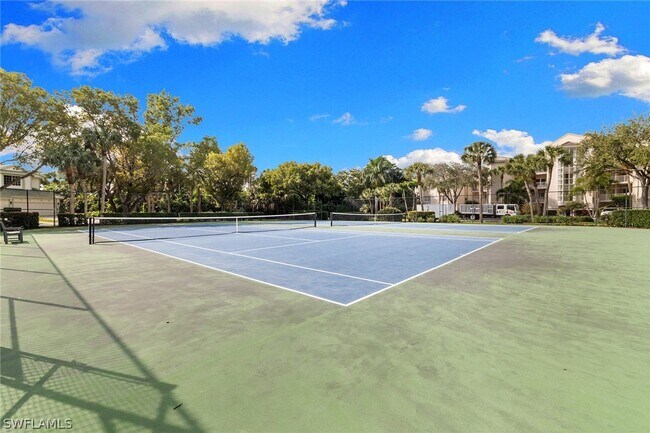 Building Photo - 4140 Bayhead Dr