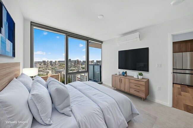 Building Photo - 1500 Rycroft St