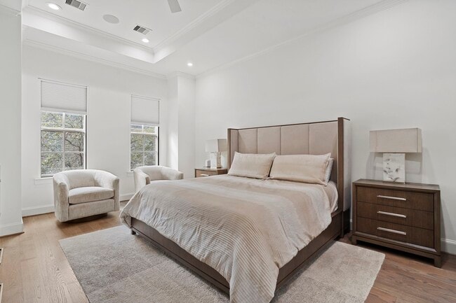 Building Photo - 2174 Briarglen Dr