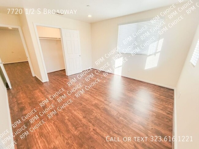 Building Photo - 7720 1/2 S Broadway-