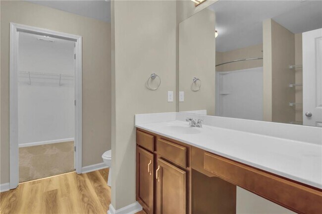 Building Photo - 749 Scotland Dr