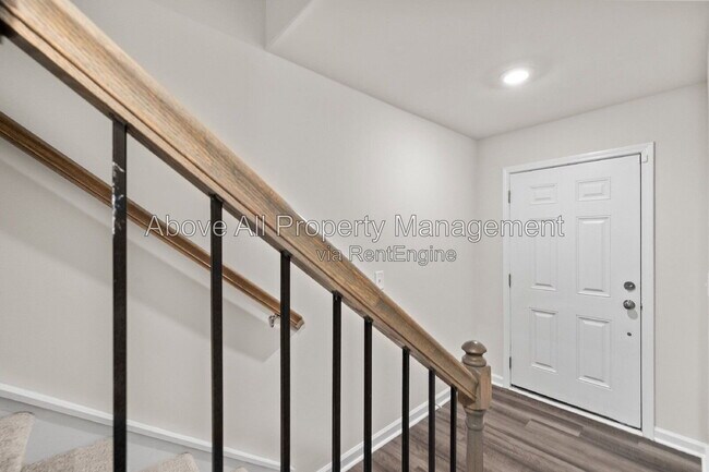 Building Photo - 1035 Shoreside Dr