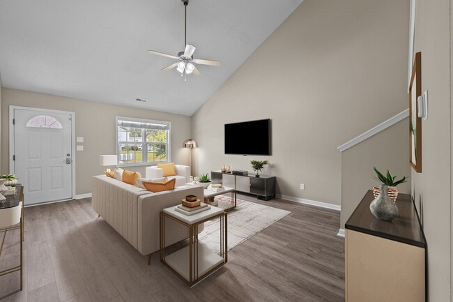Building Photo - 208 Jessie Cir