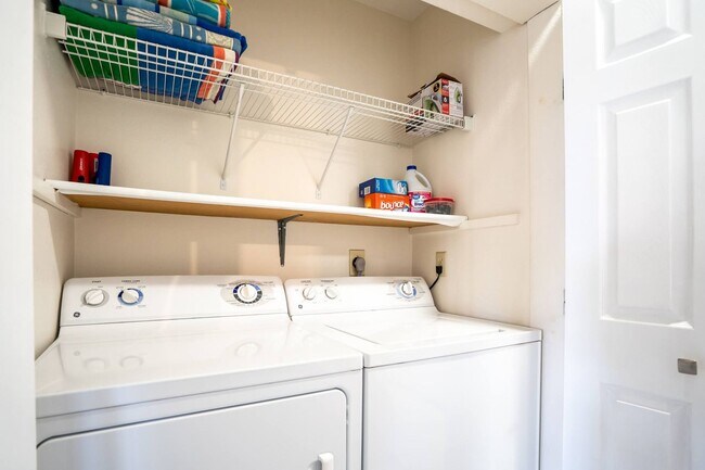 Building Photo - Fully Furnished, 1 Bed/1 Bath, Kihei Bay Vista with Pool