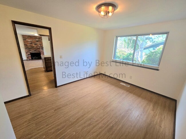 Building Photo - 2575 NW 119th Pl