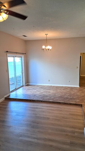 Building Photo - 1732 Delaney St