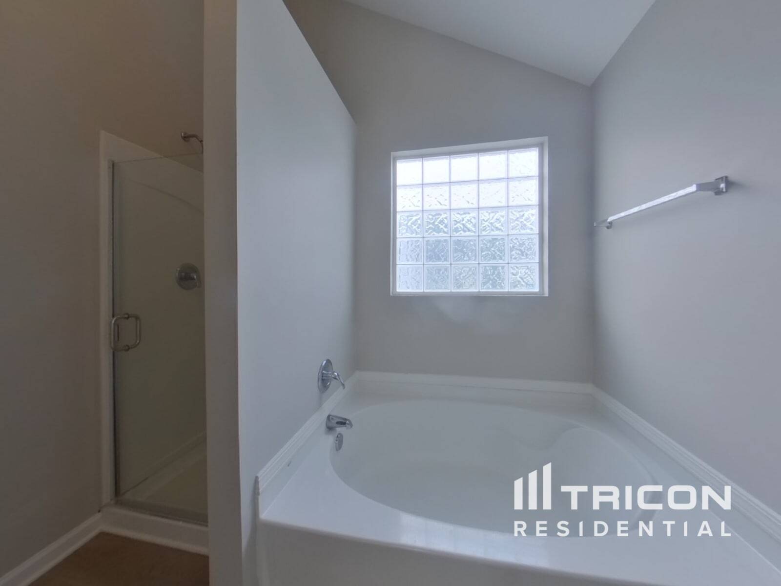 Building Photo - 7838 Montbrook Dr