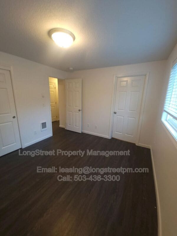 Building Photo - 4516 SE 65th Ave