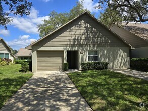 Building Photo - 2826 Rampart Cir