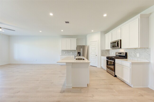 Building Photo - 31763 Margaret Woods Ln