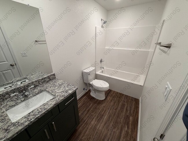 Building Photo - 2621 Aldrich Rd