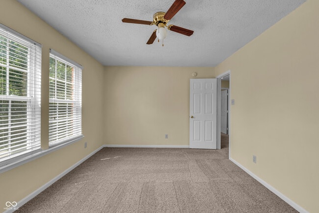 Building Photo - 10187 Hatherley Way