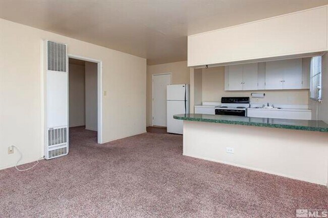 Building Photo - JM-Wilson***