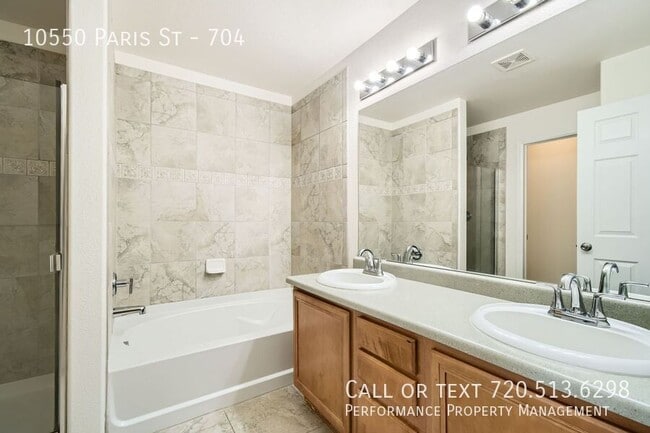 Building Photo - 10550 Paris St