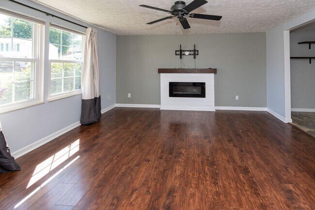 Building Photo - 4286 Boyne Ct