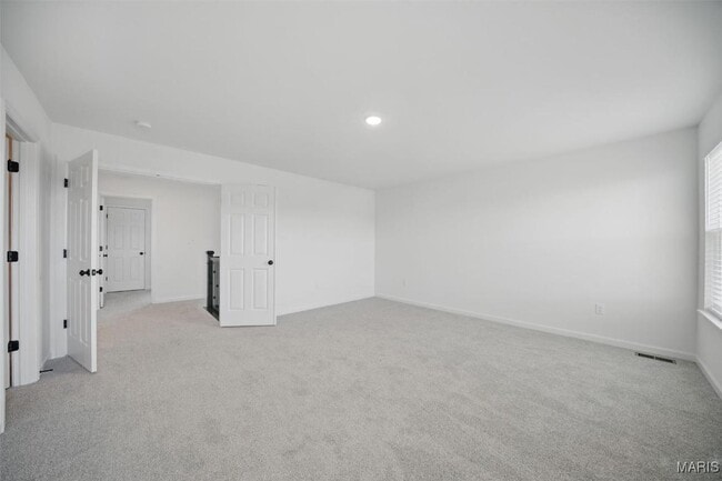 Building Photo - 928 Little Fieldstone Court