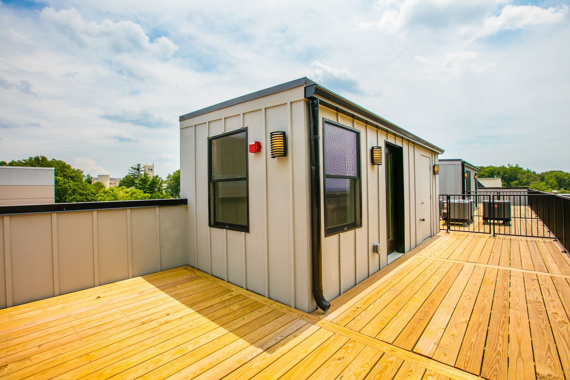 Building Photo - 215 Upshur St NW