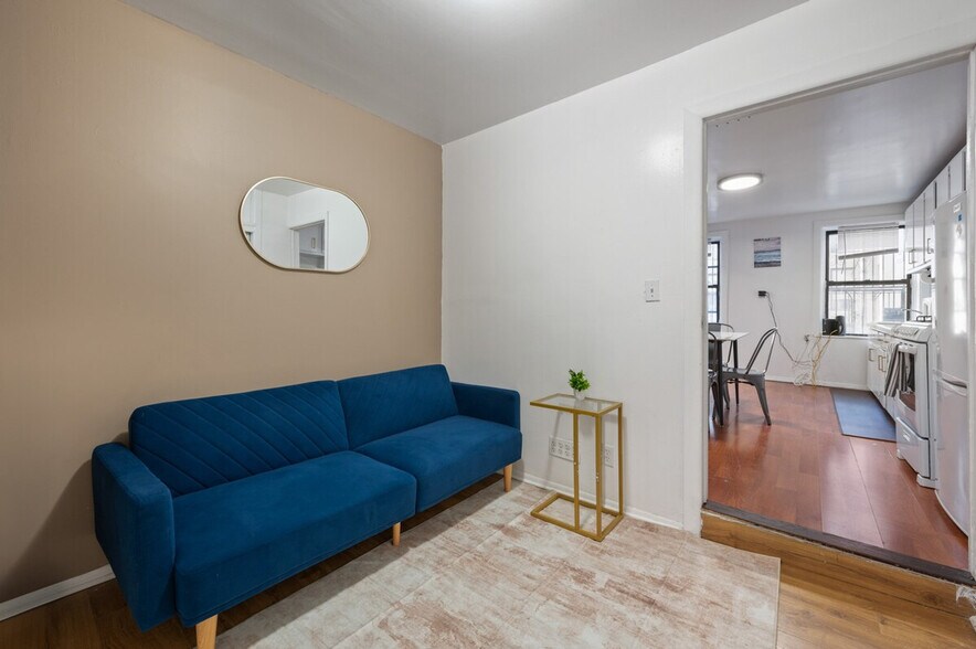 Primary Photo - 338 9th Ave