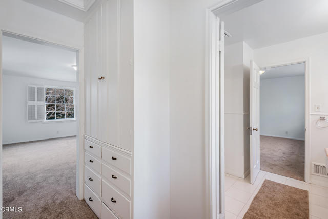 Building Photo - 2355 Melville Dr