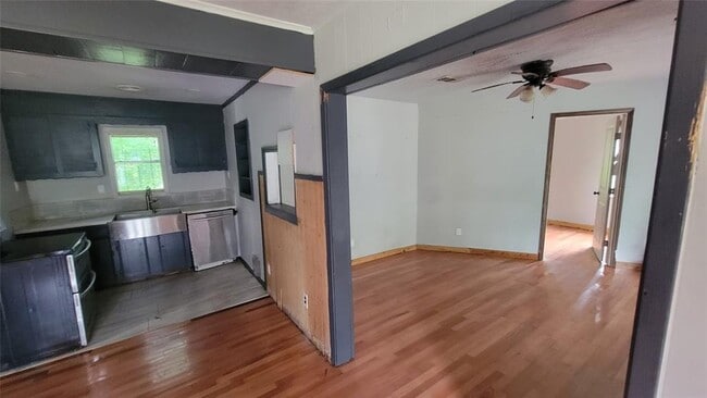 Building Photo - 1178 Co Rd 2721