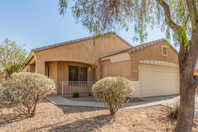 Building Photo - 1525 W Burgess Ln