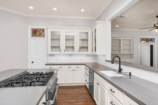 Building Photo - 1548 Virgie Community Rd