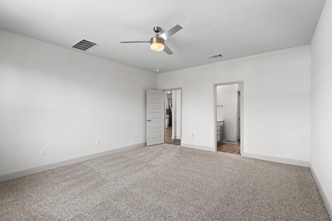 Building Photo - 16508 Coratina Dr