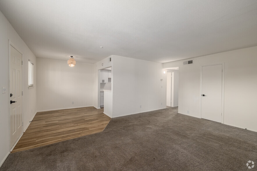 2BR, 1BA: Living Room - Palmetto Square