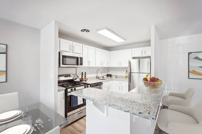 Building Photo - Cortland at Falls Church