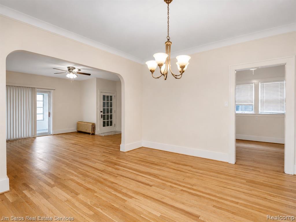 Building Photo - 1100 Beaconsfield Ave