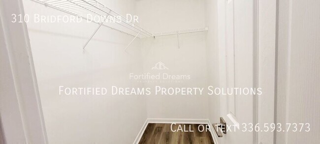 Building Photo - 310 Bridford Downs Dr