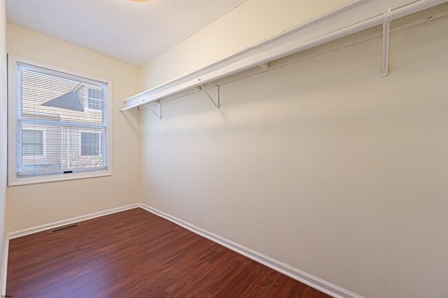 Building Photo - 3 Barkentine Ct