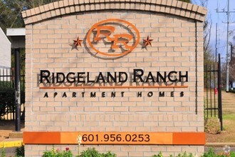 Building Photo - Ridgeland Ranch